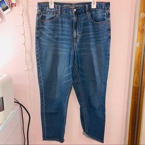 Super high rise jeans!